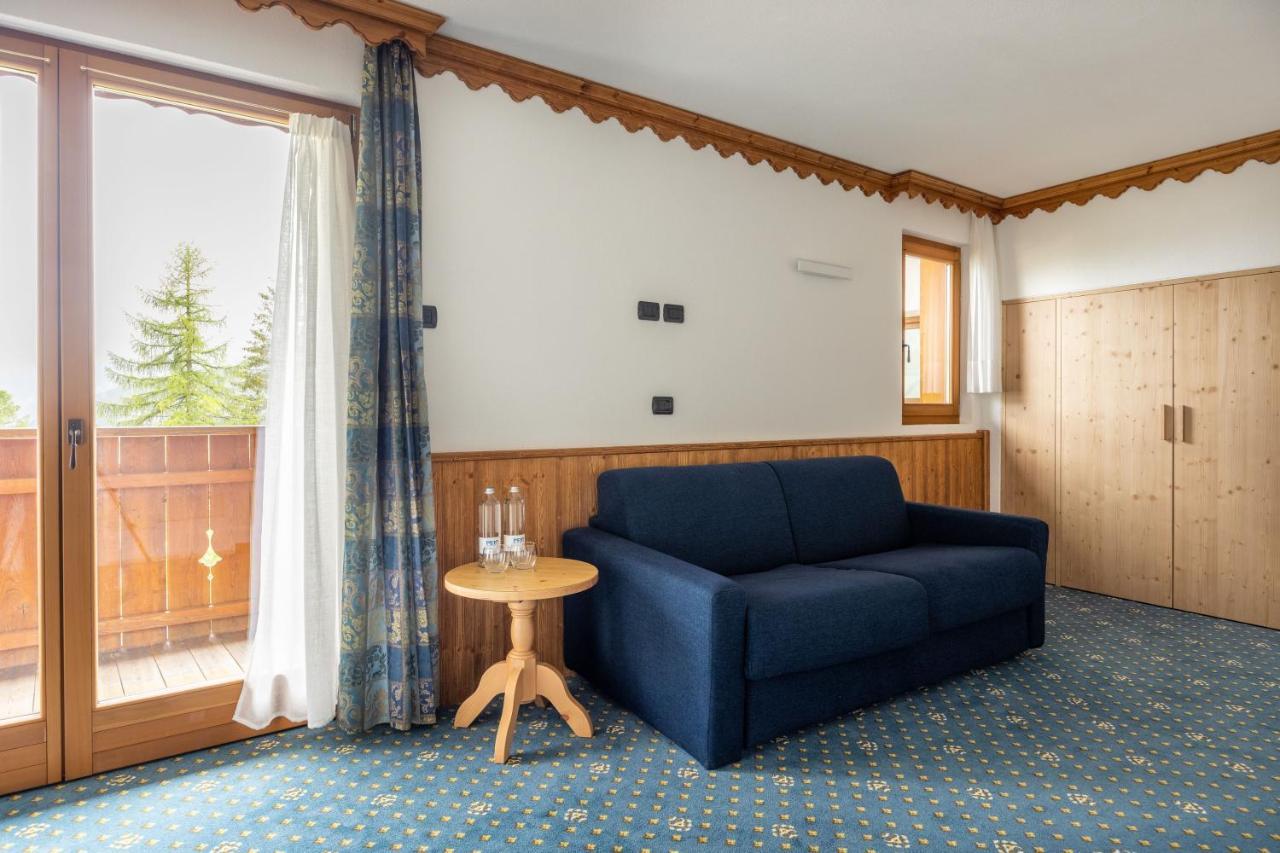 Hotel Stalon Alpine Chic (Adults Only) San Martino Di Castrozza Exterior photo