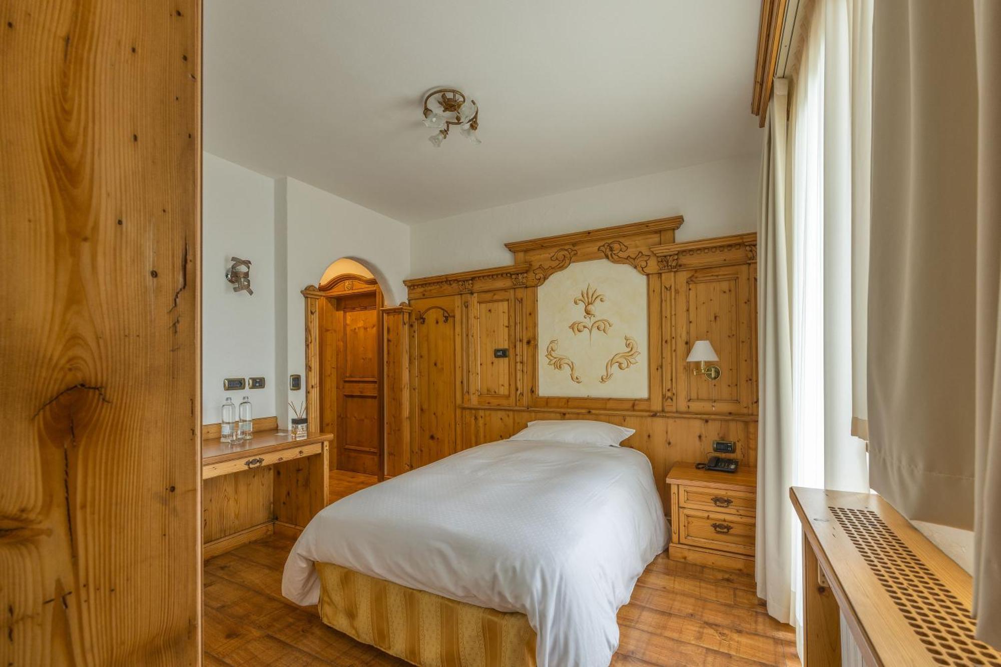 Hotel Stalon Alpine Chic (Adults Only) San Martino Di Castrozza Exterior photo
