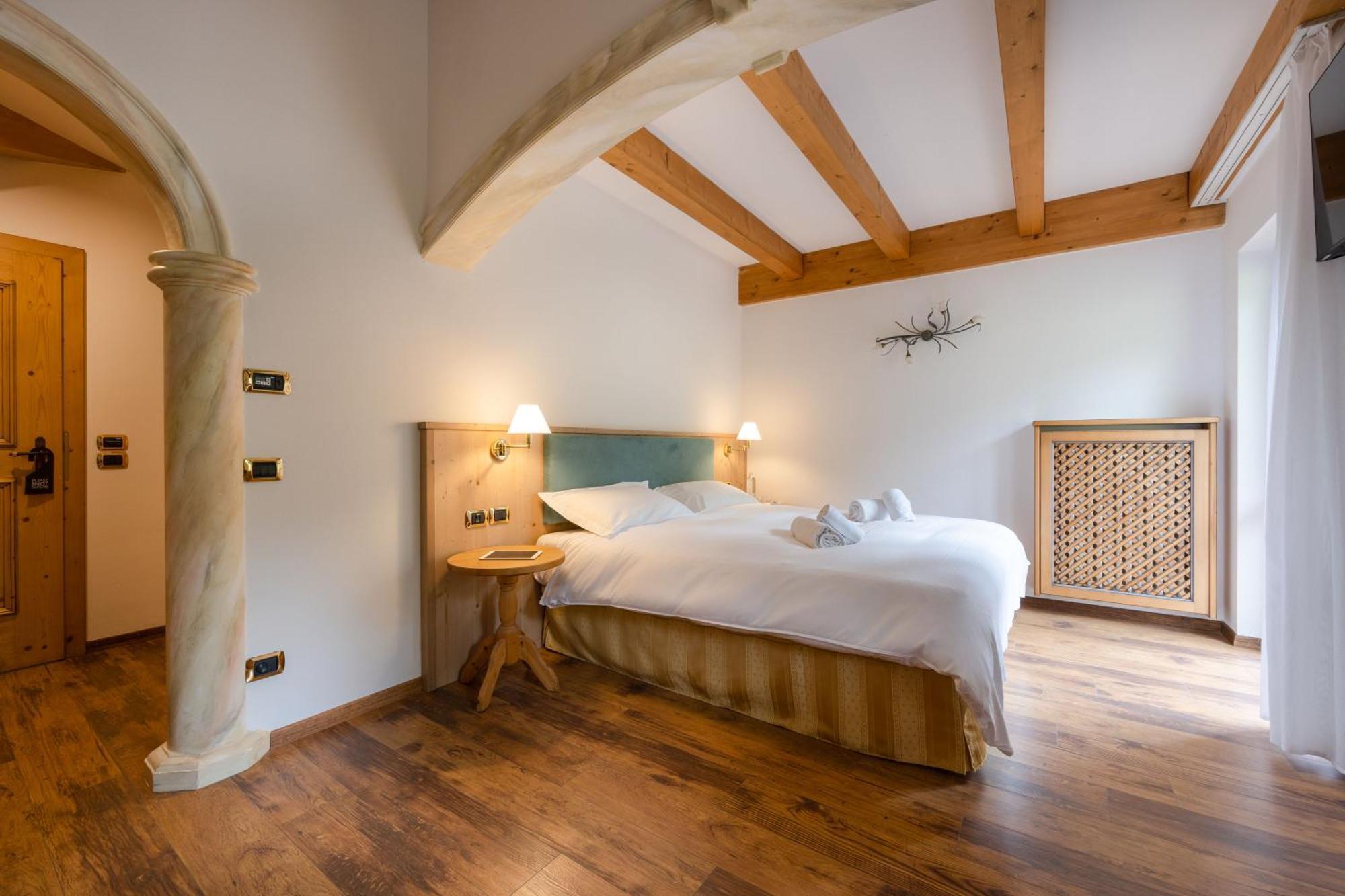 Hotel Stalon Alpine Chic (Adults Only) San Martino Di Castrozza Exterior photo