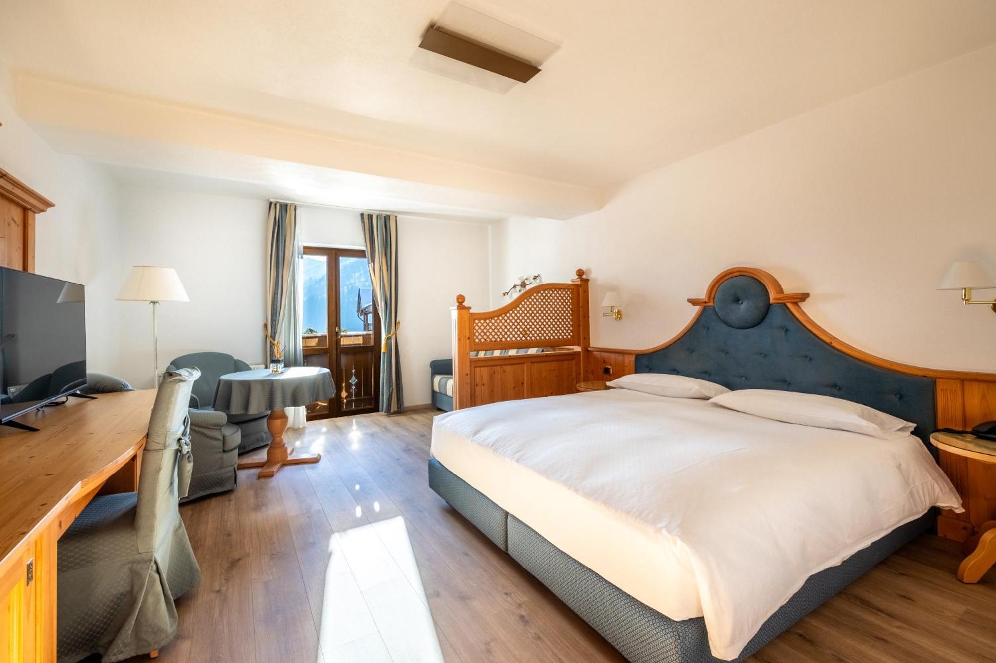 Hotel Stalon Alpine Chic (Adults Only) San Martino Di Castrozza Exterior photo