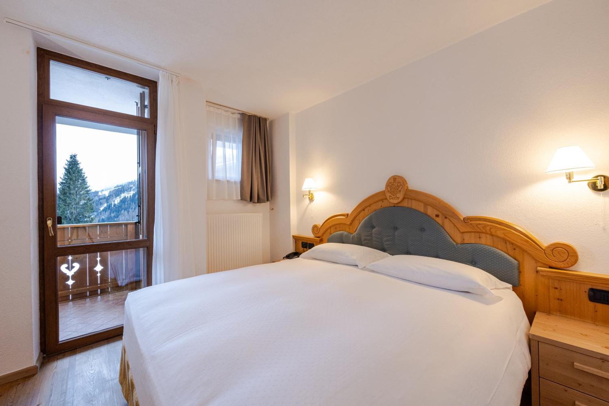 Hotel Stalon Alpine Chic (Adults Only) San Martino Di Castrozza Exterior photo