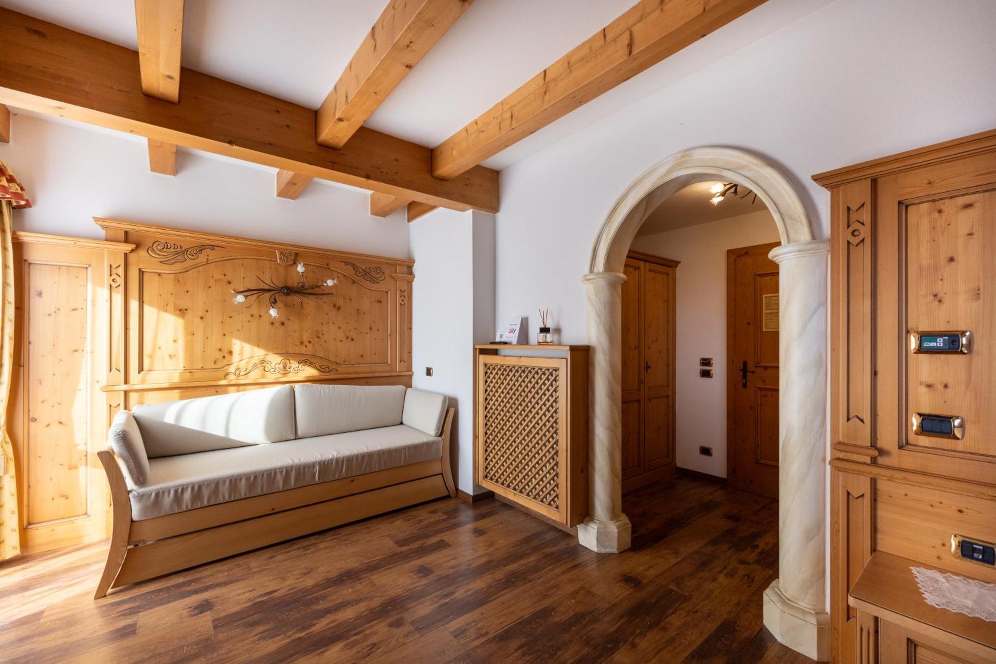 Hotel Stalon Alpine Chic (Adults Only) San Martino Di Castrozza Exterior photo